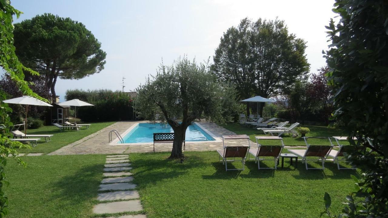 Il Gelso Di Barcuzzi Bed and Breakfast Lonato Buitenkant foto